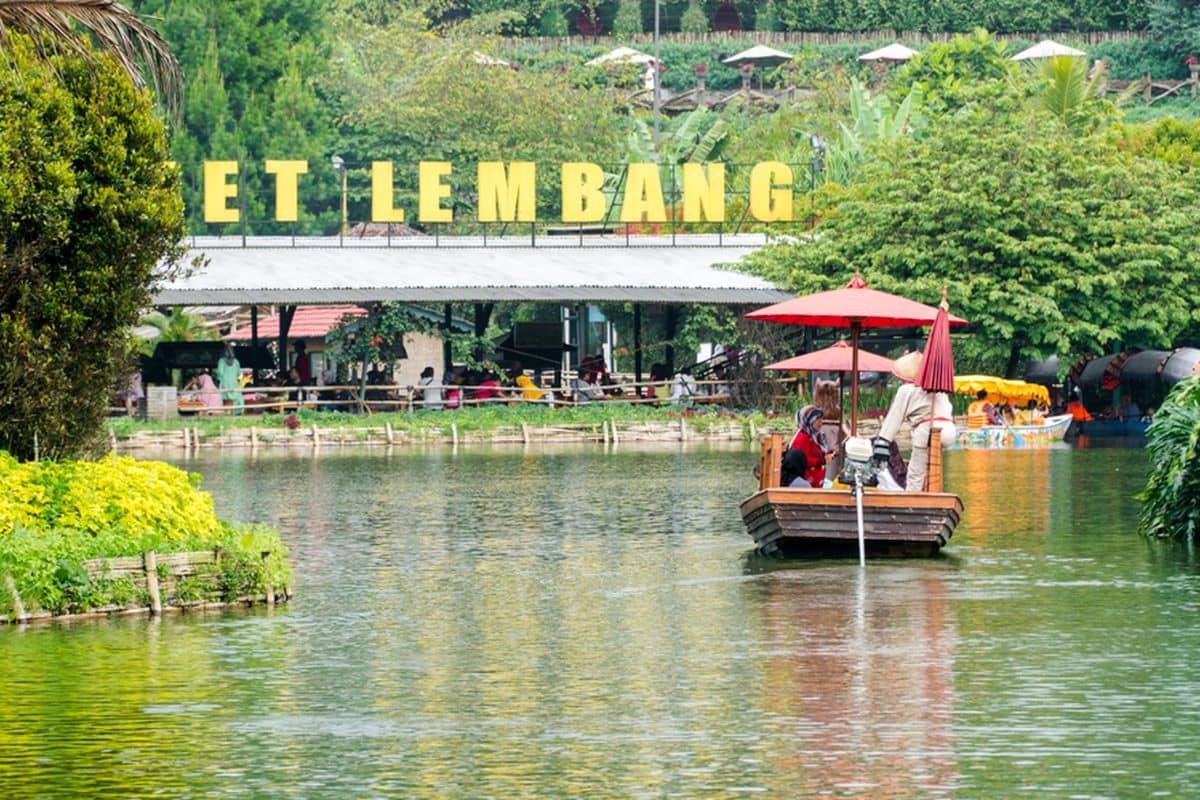 Floating Market